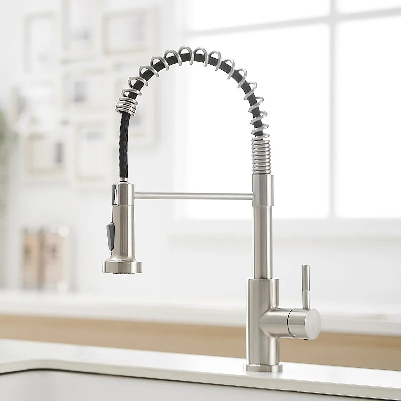 Single-Handle Pull Down Sprayer Kitchen Faucet in Brushed Nickel