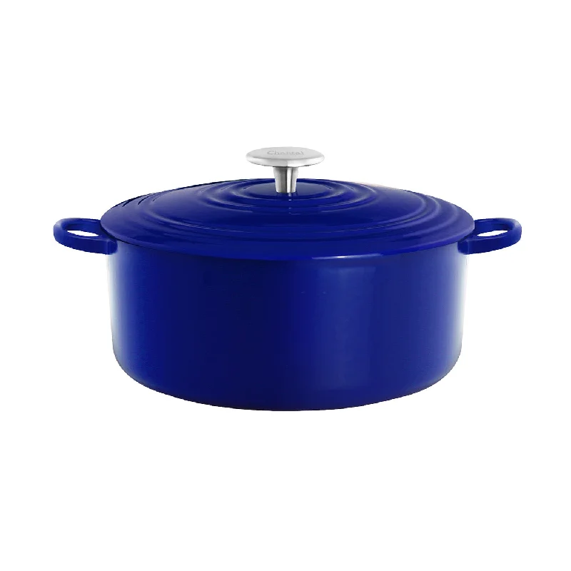 Chantal 5.6 Qt Round Cast Iron Dutch Oven