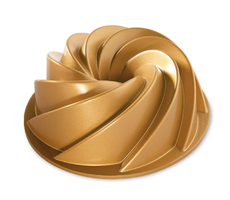 Nordic Ware Cast Aluminum Heritage Bundt Pan, Gold