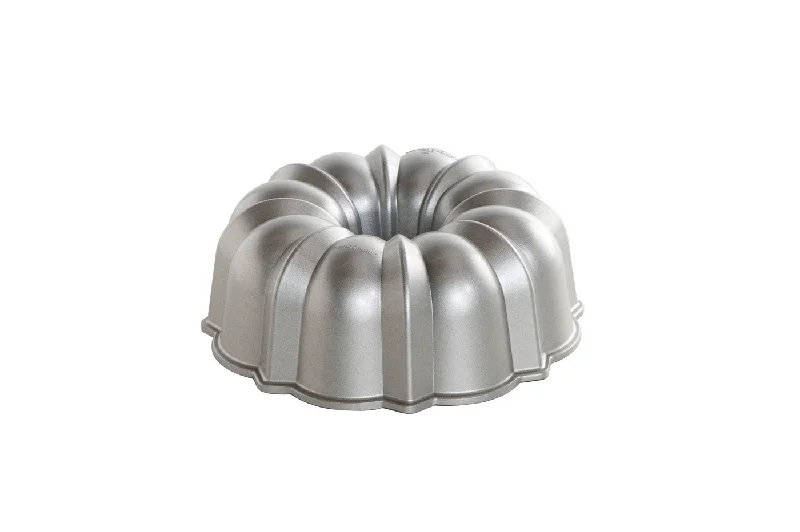 Nordic Ware Cast Aluminum Original Bundt Pan