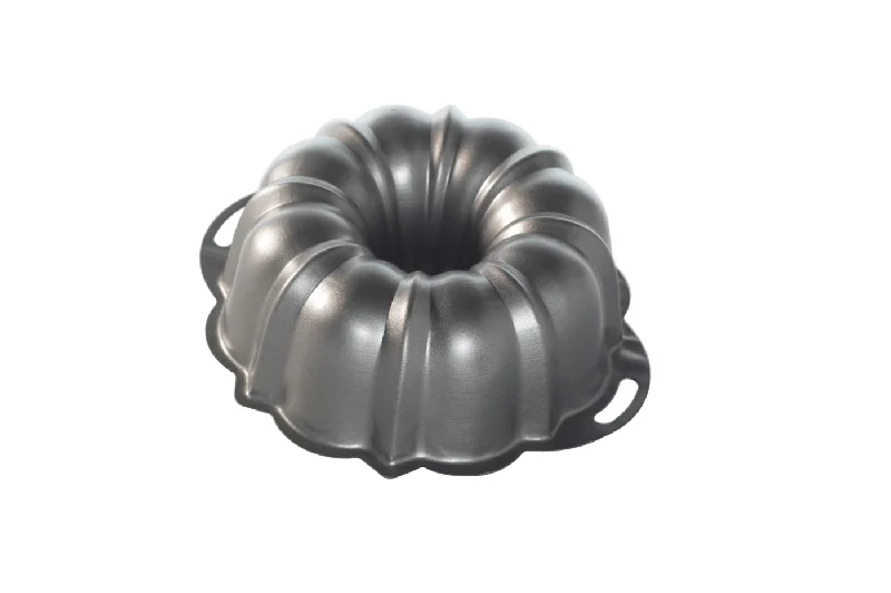 Nordic Ware Pro Form Anniversary 12 Cup Bundt Pan